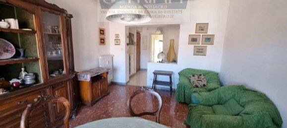 Apartamento de 3 habitaciónes en Rome, Italy No. 227611 8