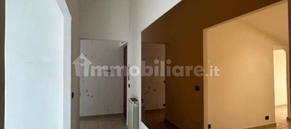 2 bedrooms Apartment in Messina, Italy No. 307991 9