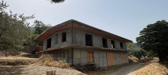 Casa de 4 divisões em Fiumedinisi, Italy N.º 257026 17
