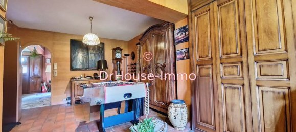 7 bedrooms Castles in Poigny-la-Foret, France No. 173450 16