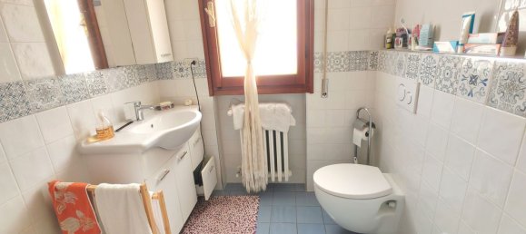 4 bedrooms Apartment in Prato, Italy No. 344093 18