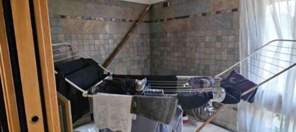 3-salle Appartement à Limbiate, Italy No. 334540 11