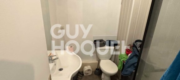 7 rooms Building in Calais, France No. 57479 6