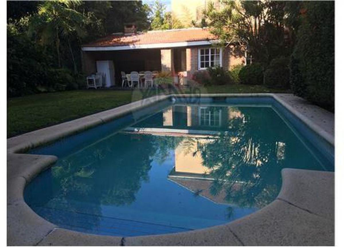 5 bedrooms House in Vicente Lopez, Argentina No. 51796