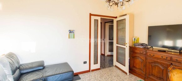 3 bedrooms Apartment in Busto Arsizio, Italy No. 238629 3
