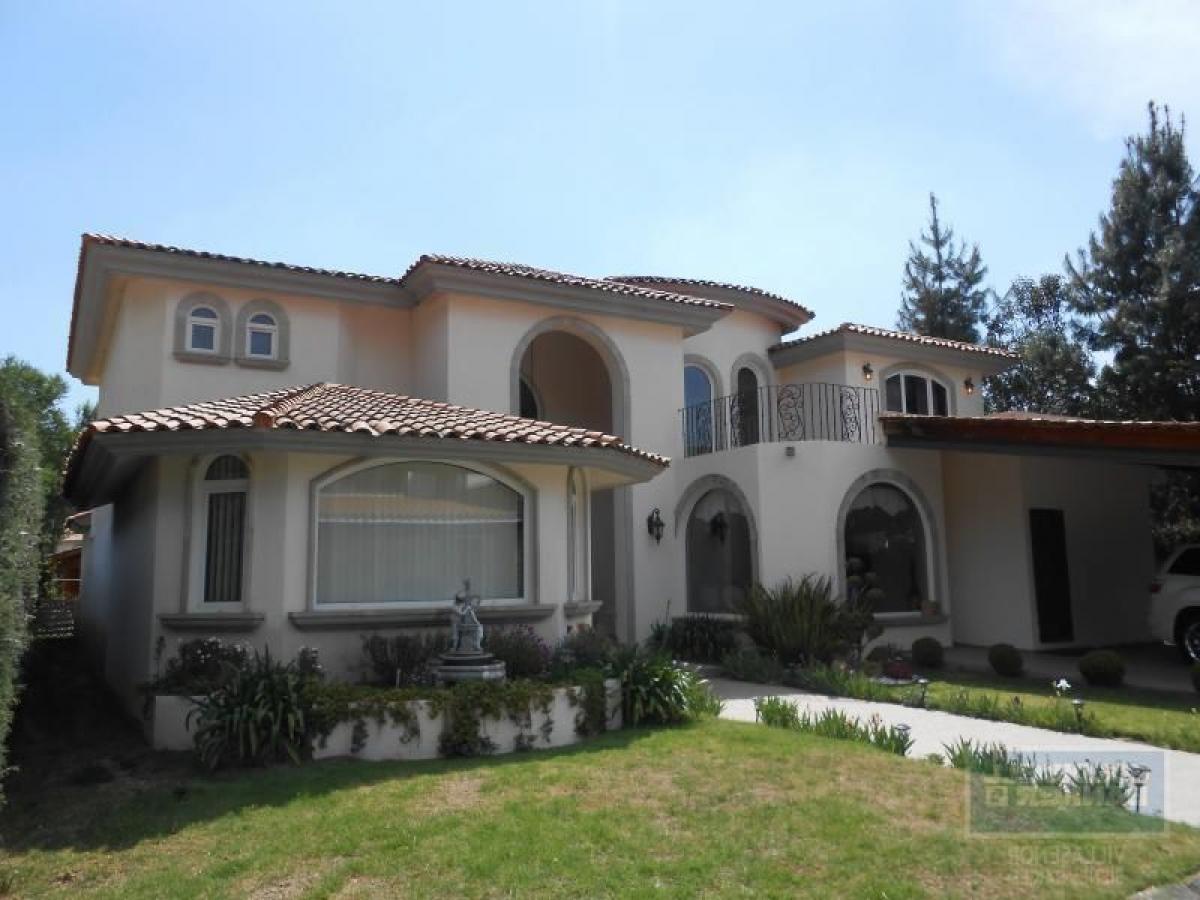 Terreno de 4 dormitorios en Ocoyoacac, Mexico No. 205819