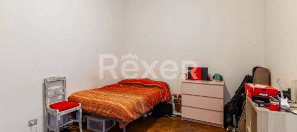3 rooms Apartment in Milan, Italy No. 246426 10