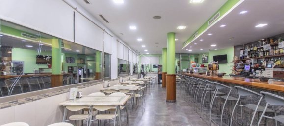 563m² Building in Alaior, Spain No. 4138 10