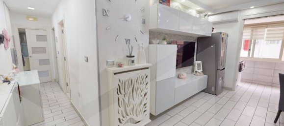 Apartamento de 2 habitaciónes en Casalnuovo di Napoli, Italy No. 22850 8