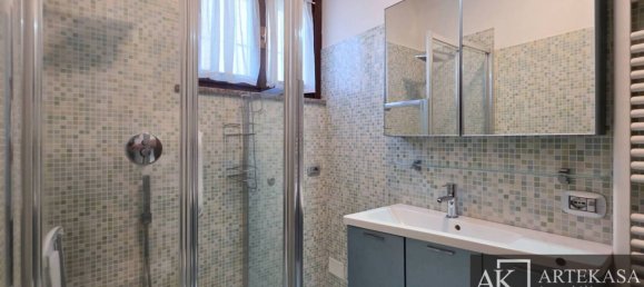 2 Schlafzimmer Villa in Galliate, Italy, Nr. 336220 7
