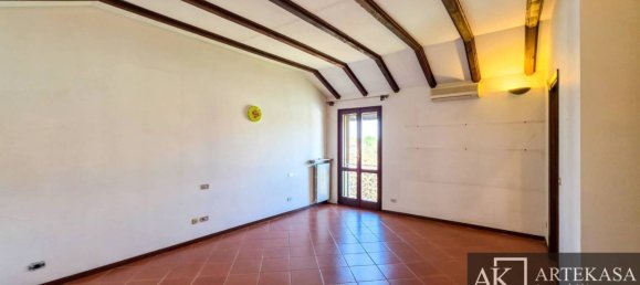 2 Schlafzimmer Villa in Galliate, Italy, Nr. 336220 18