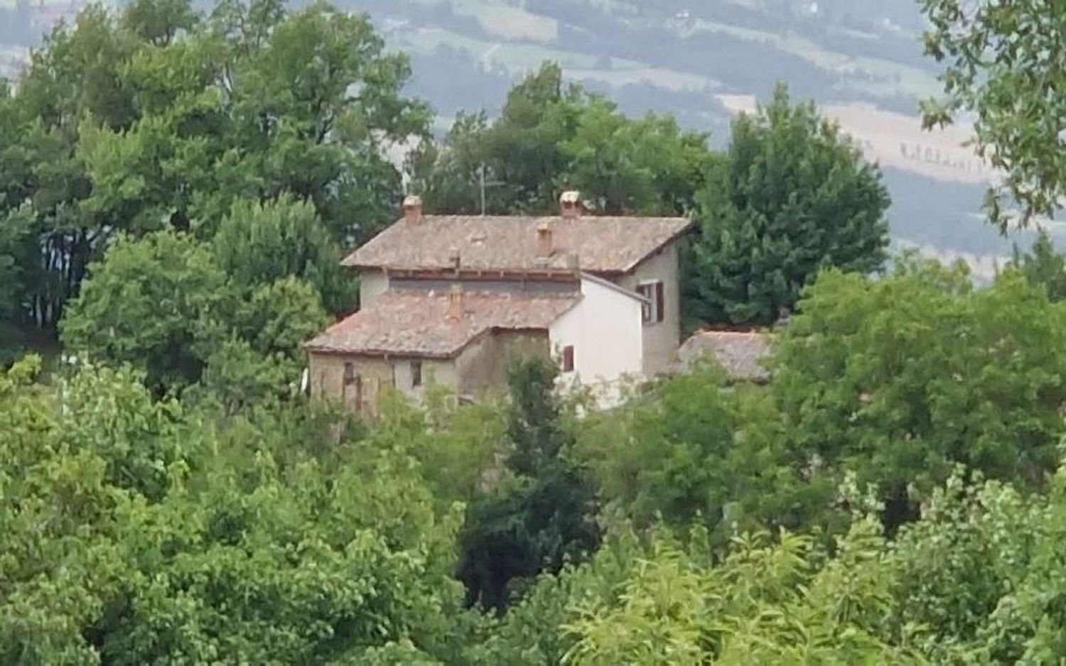 8-salle Maison à Montese, Italy No. 177184