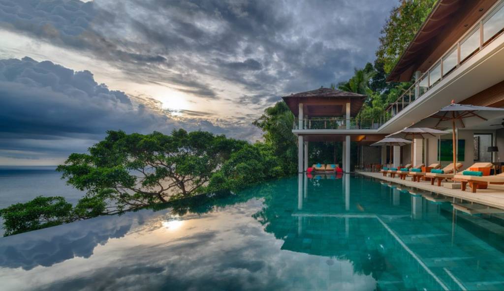 Вилла с 6 спальнями в Камала, Таиланд № 72222