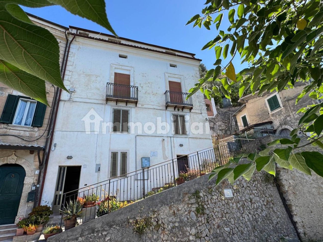4 bedrooms Castles in Roccasecca, Italy No. 277260