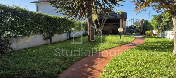 5 Schlafzimmer Villa in Udine, Italy, Nr. 364002 26