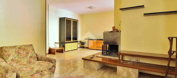 Дом с 3 спальнями в Вогера, Италия № 268835 5