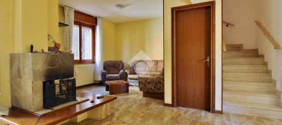 Дом с 3 спальнями в Вогера, Италия № 268835 4