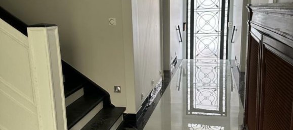 8 bedrooms House in Mulhouse, France No. 93748 17