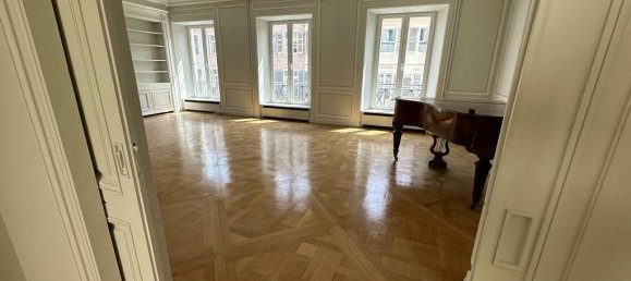 8 bedrooms House in Mulhouse, France No. 93748 3