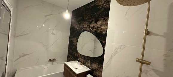 8 bedrooms House in Mulhouse, France No. 93748 6