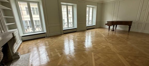 8 bedrooms House in Mulhouse, France No. 93748 18