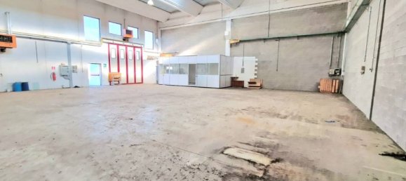 Lagerhaus in Trecate, Italy 390m², Nr. 115433 2