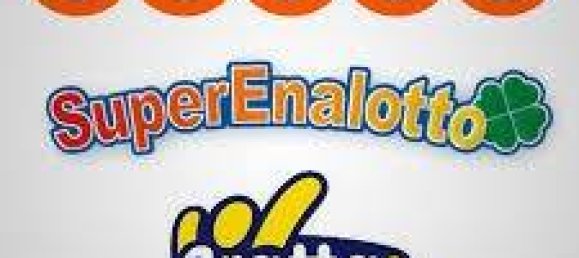 30m² Commercial property in Turin, Italy No. 58395 3