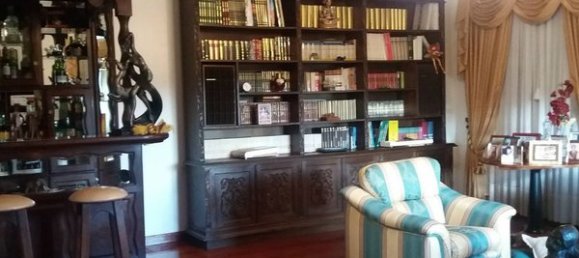 9 bedrooms House in Mirandela, Portugal No. 189966 2