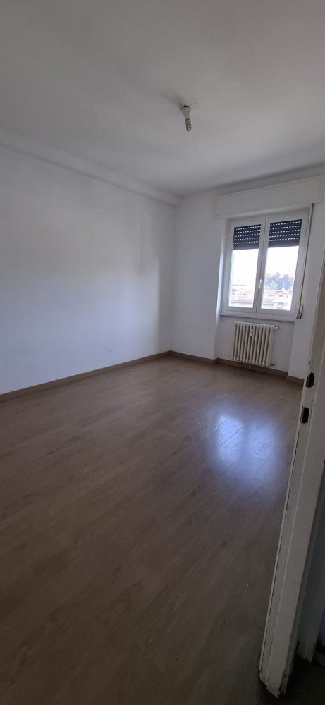 3 Schlafzimmer Wohnung in Milan, Italy, Nr. 364943