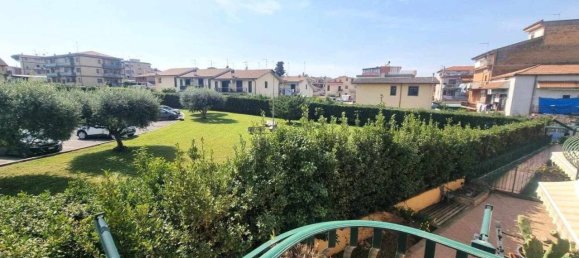 2غرفة شقة في Rome, Italy رقم 36661 46