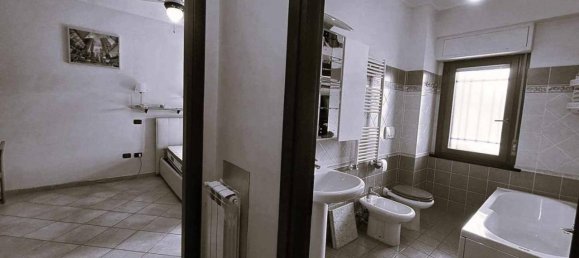 2غرفة شقة في Rome, Italy رقم 36661 45