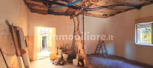 4-salle Appartement à Bareggio, Italy No. 218980 3