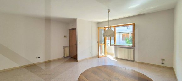 7 rooms House in Pescara, Italy No. 29379 56