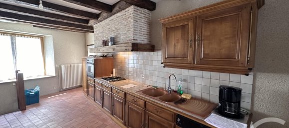 Casa de 3 dormitorios en Sainte-Severe-sur-Indre, France No. 61041 3