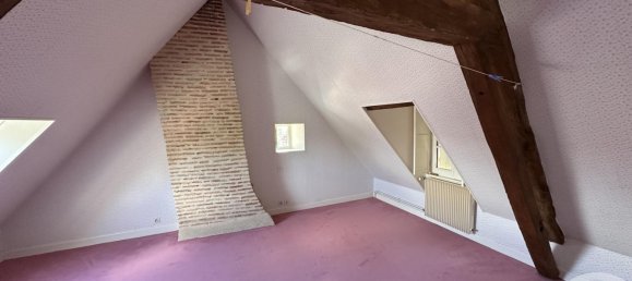 Casa de 3 dormitorios en Sainte-Severe-sur-Indre, France No. 61041 11