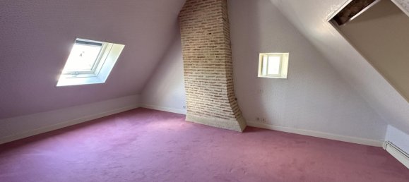 Casa de 3 dormitorios en Sainte-Severe-sur-Indre, France No. 61041 12