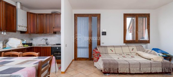 Apartamento de 3 habitaciónes en Montese, Italy No. 67924 3