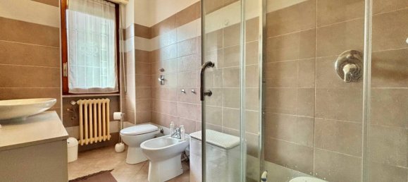 3 bedrooms Apartment in Rozzano, Italy No. 343509 2