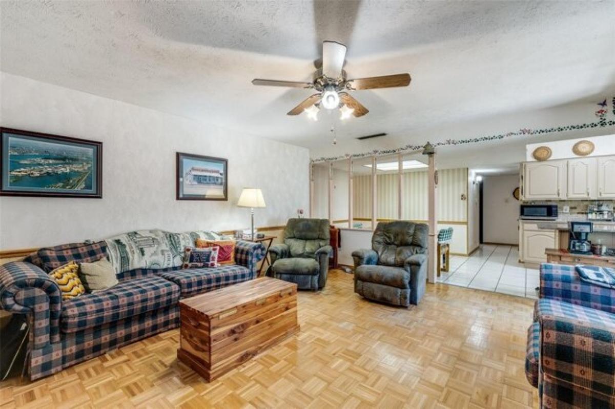 Дом с 4 спальнями в Arlington, США № 259774