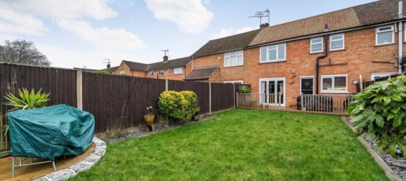 3 bedrooms House in Camberley, United Kingdom No. 13797 27