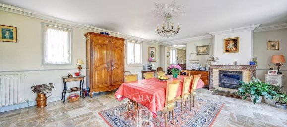 7 rooms House in Fontenay-le-Fleury, France No. 134787 6