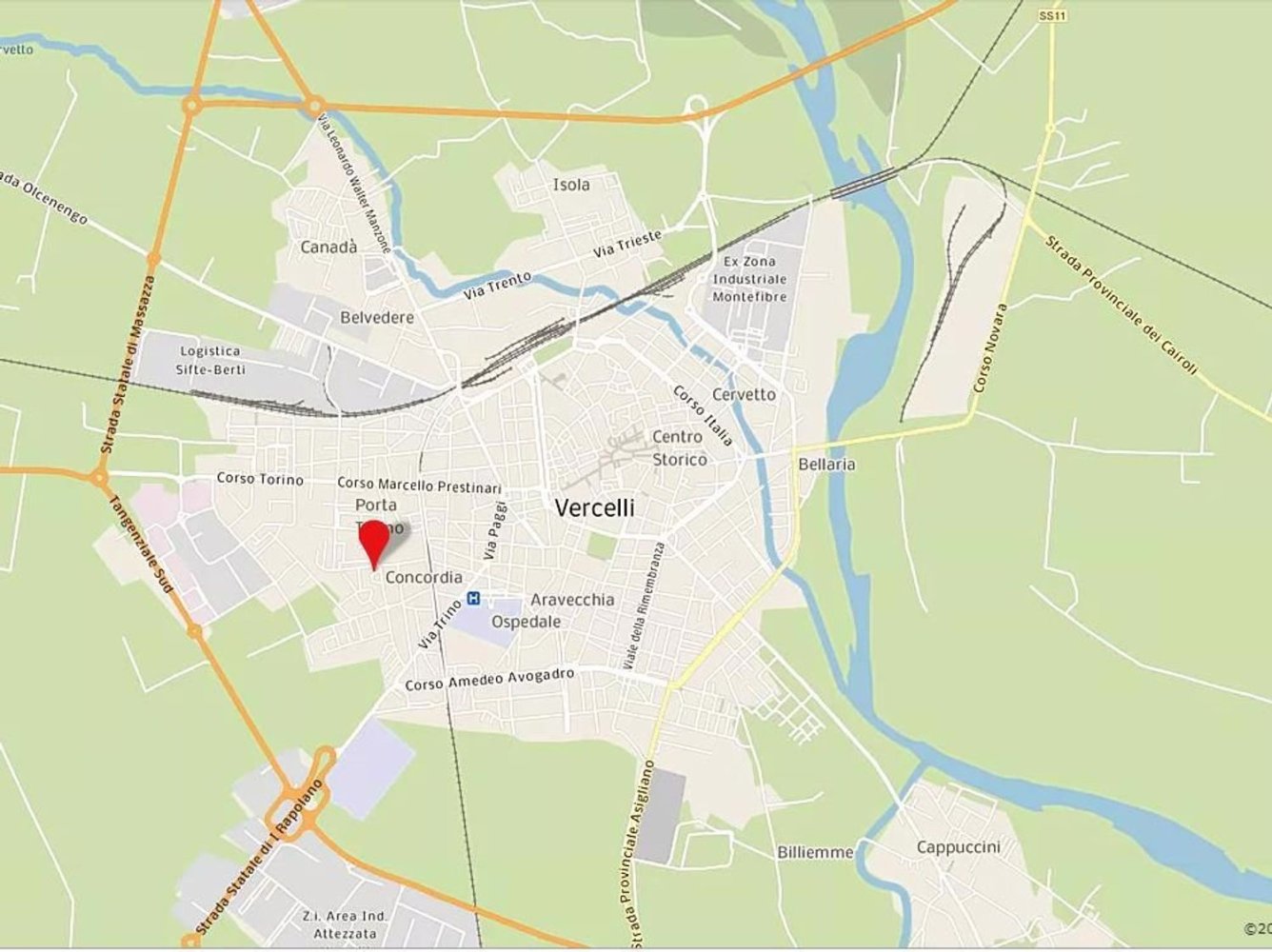 4-salle Appartement à Vercelli, Italy No. 51281