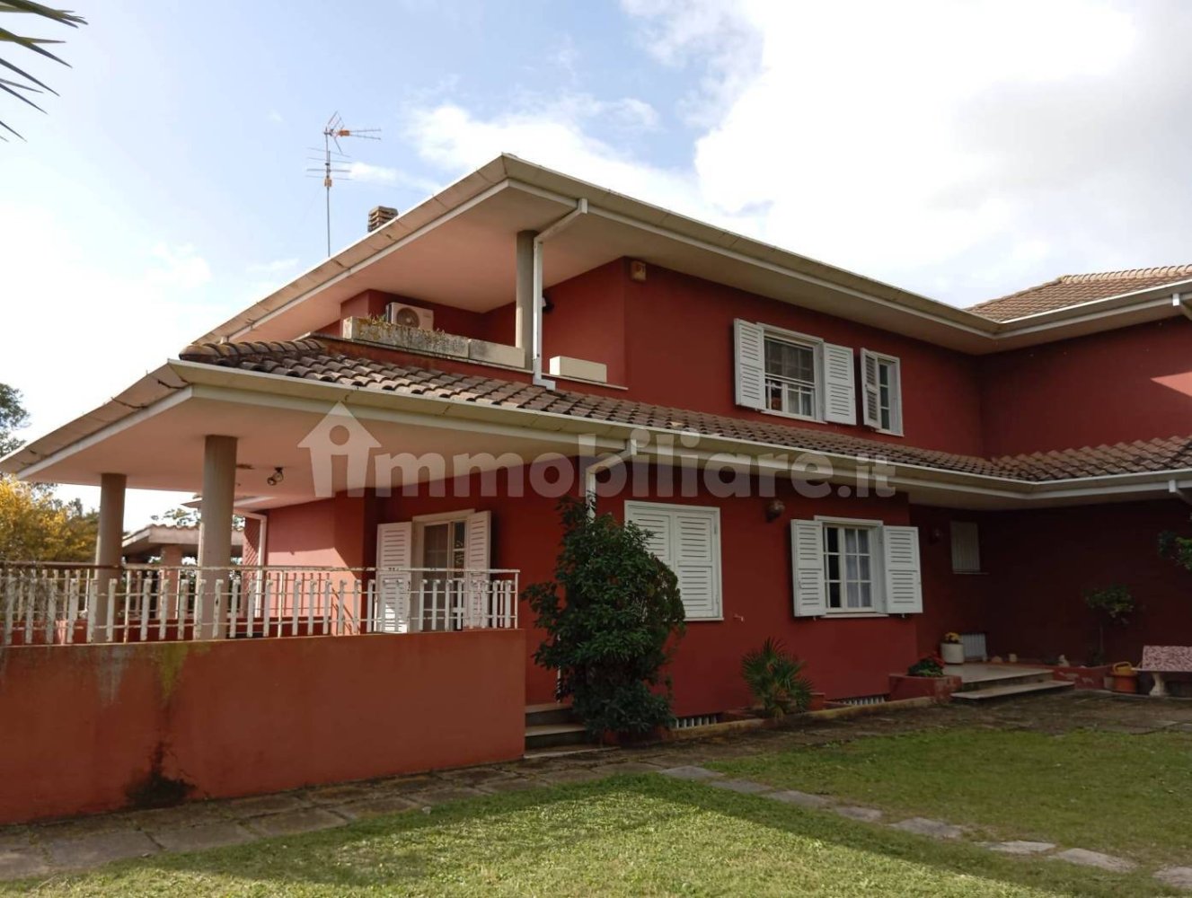 6 غرف نوم فيلا في Latina, Italy رقم 47759