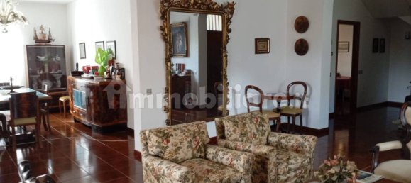 6 غرف نوم فيلا في Latina, Italy رقم 47759 25