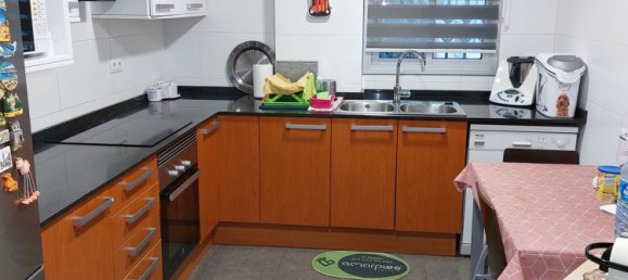 4 bedrooms Apartment in Montgat, Spain No. 171953 7