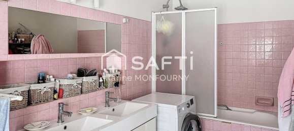 4 bedrooms House in Saint-Quentin, France No. 247611 11