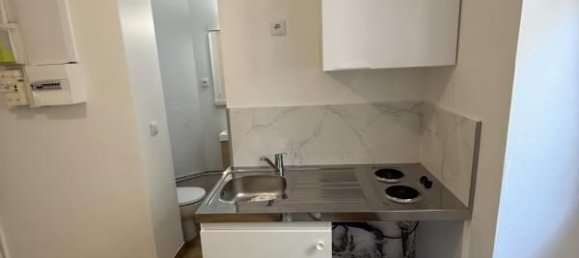 1 bedroom Apartment in Aubervilliers, France No. 330413 3