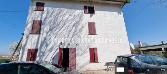 4 Schlafzimmer Haus in Carpi, Italy, Nr. 53996 21