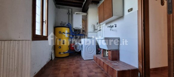 4 Schlafzimmer Haus in Carpi, Italy, Nr. 53996 9