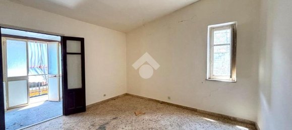 Apartamento de 3 dormitorios en Trabia, Italy No. 300036 15